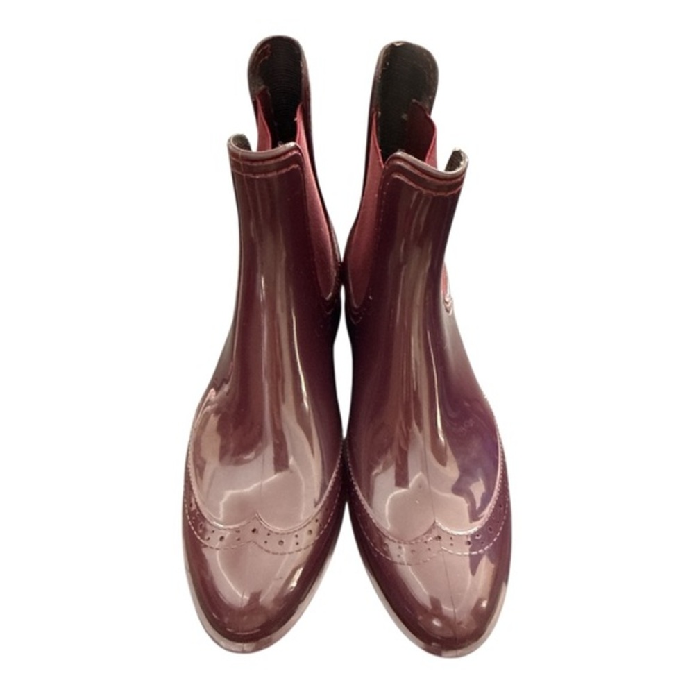 Banana Republic Burgundy Glossy Chelsea Rain Boots 7M Preppy Chic Minimalist